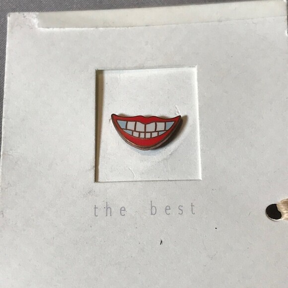 Vintage The Best Smile Collectible Enamel Lapel Pin 1998 - Picture 1 of 4